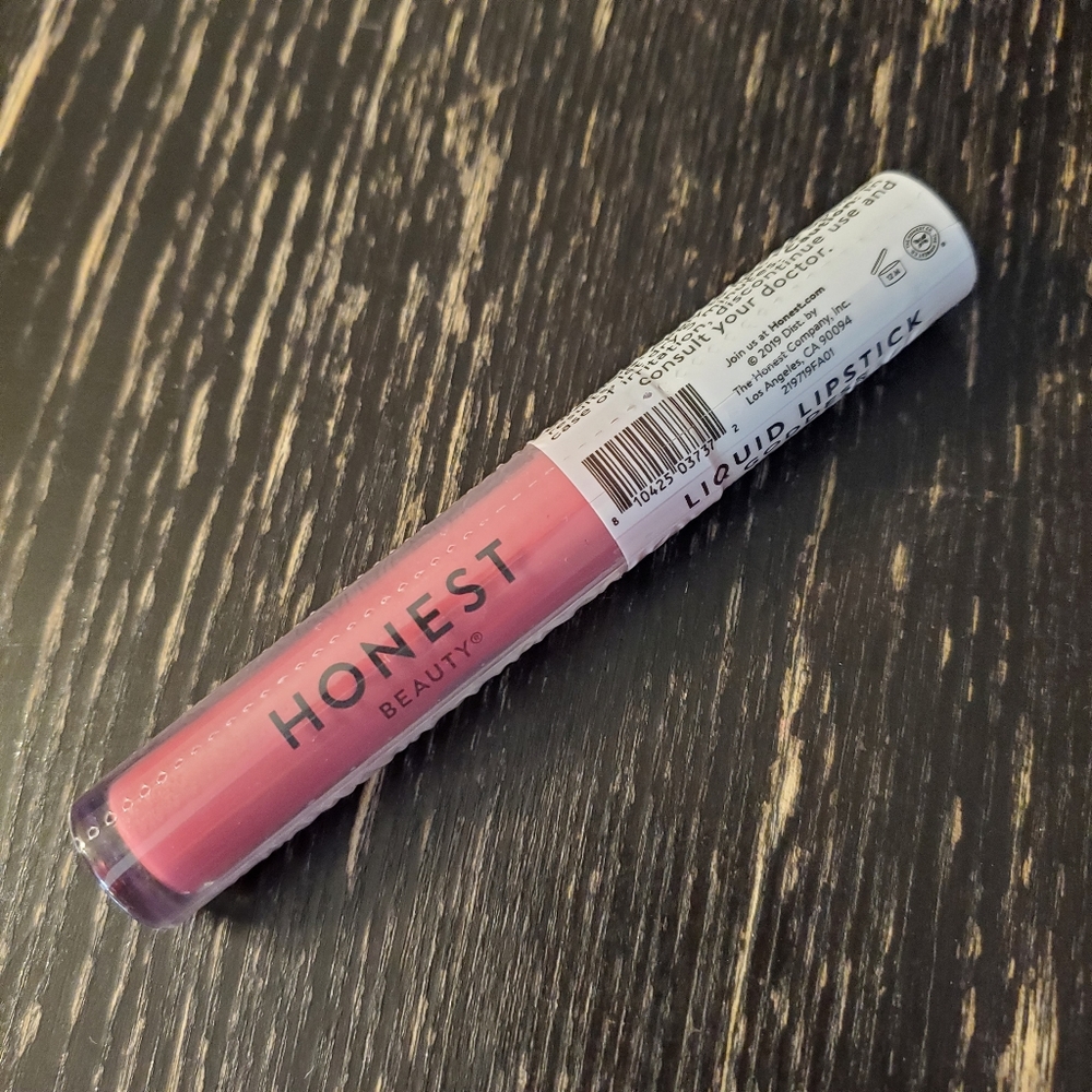 Honest Beauty liquid lipstick Goddess 3.5g